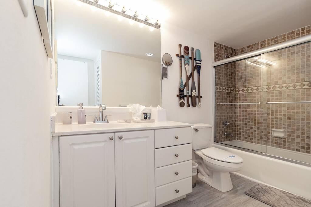 Stunning & Spacious Resort-Style Condo Across From Beach! Miami Beach Zewnętrze zdjęcie